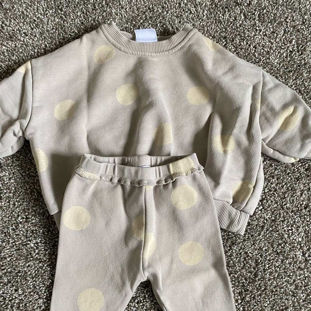 Poka dot set